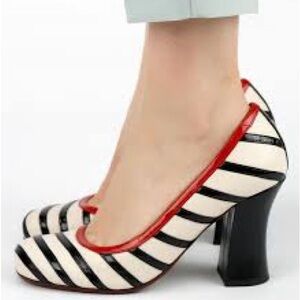 Chie Mihara Fanga Red White Black Pump size 39
